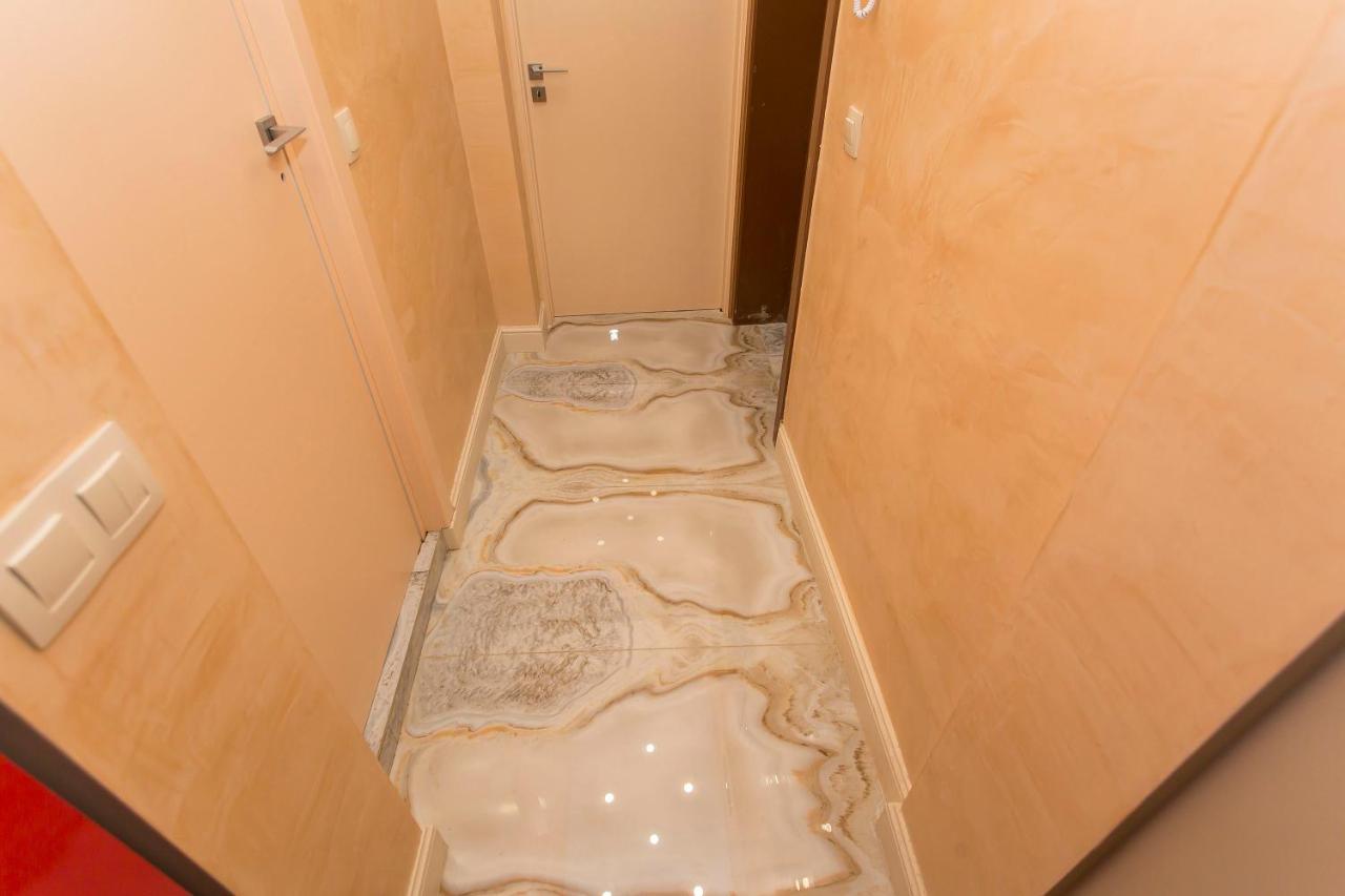 Elegant 2Bdr Apartment With A Balcony Σόφια Εξωτερικό φωτογραφία